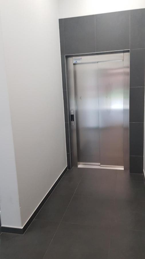 Chopin Park Lux Apartment, Self Check-In 24H, Free Parking, Air-Conditioning พอซนาน ภายนอก รูปภาพ