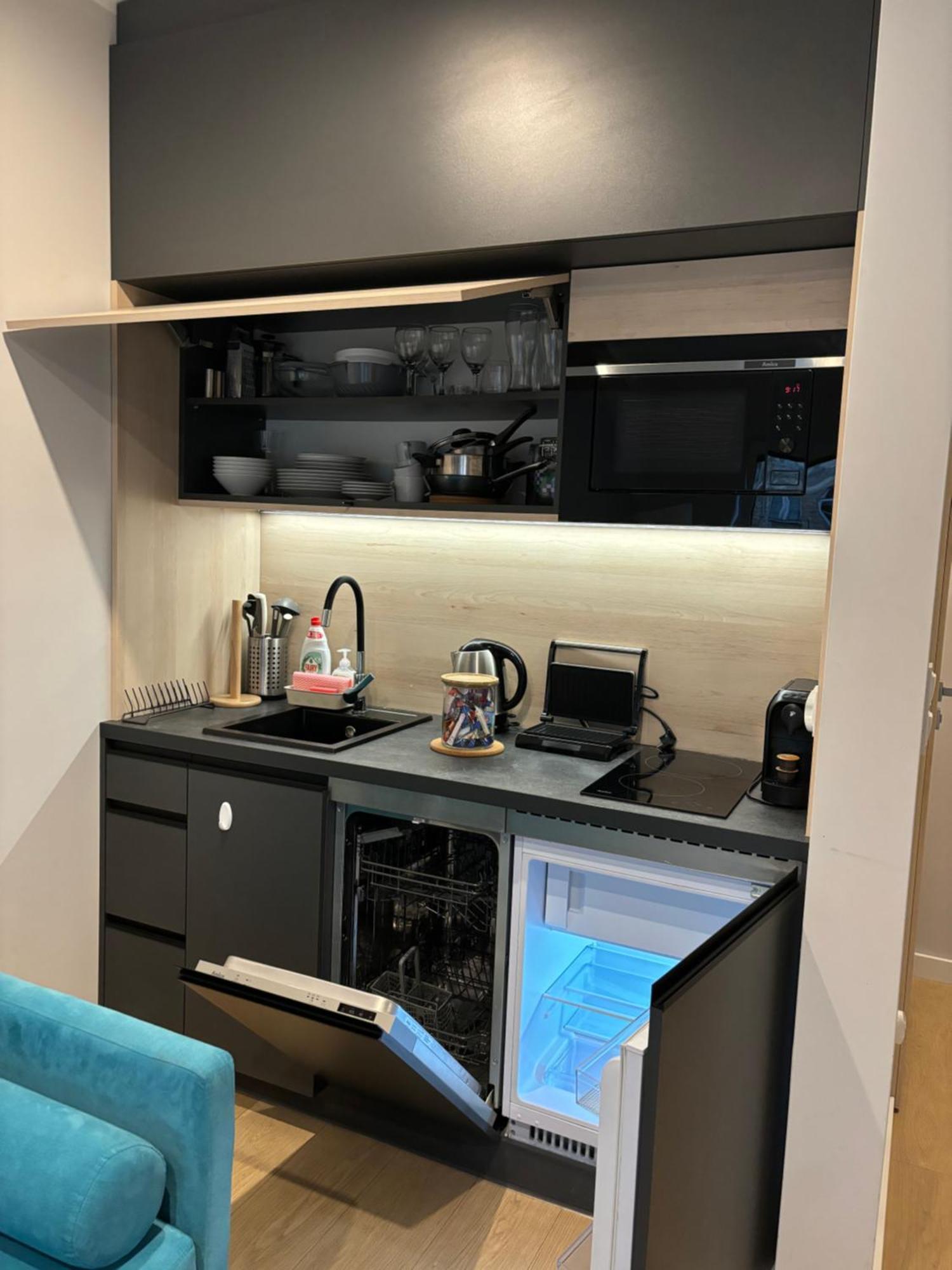 Chopin Park Lux Apartment, Self Check-In 24H, Free Parking, Air-Conditioning พอซนาน ห้อง รูปภาพ
