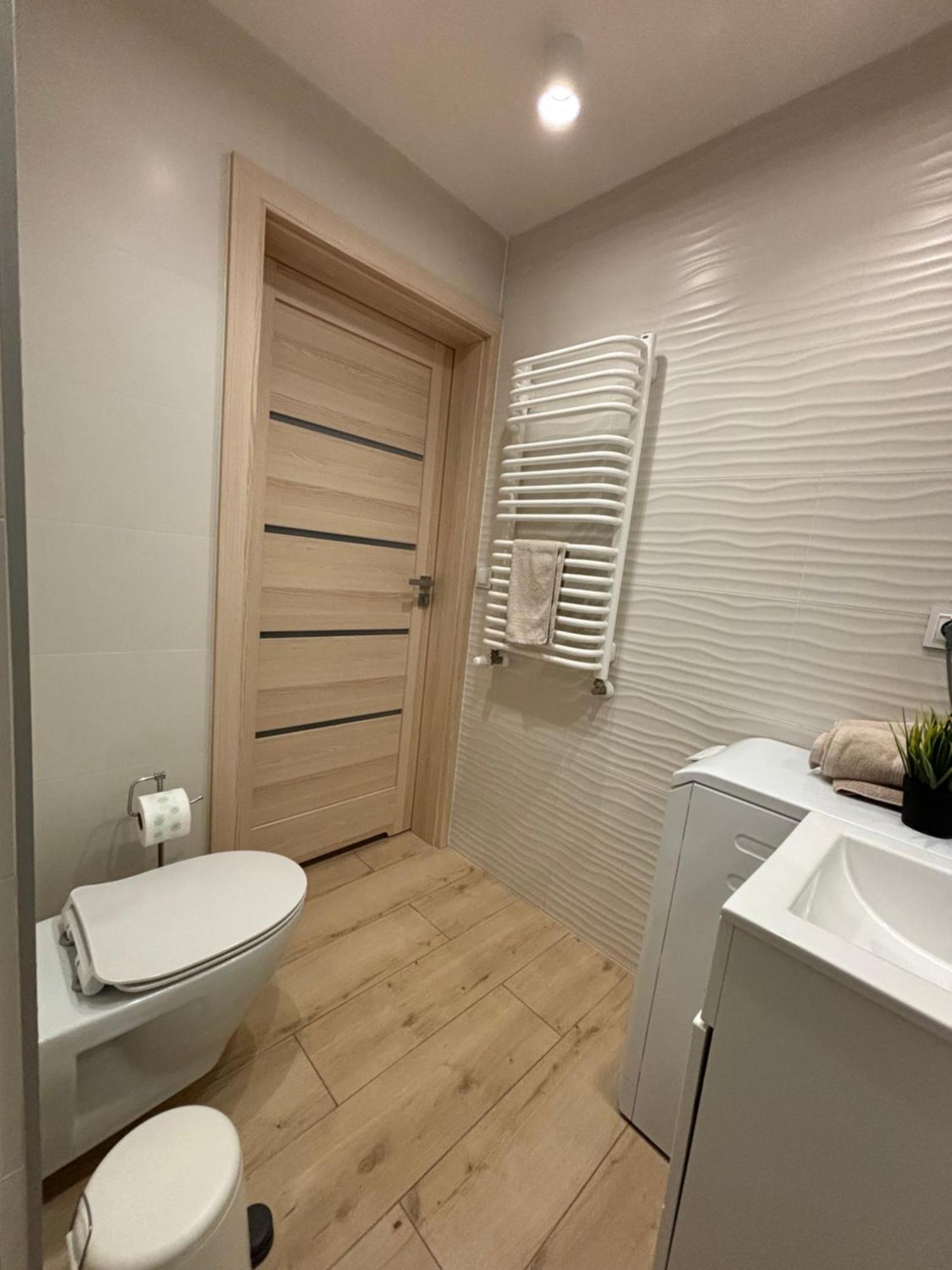 Chopin Park Lux Apartment, Self Check-In 24H, Free Parking, Air-Conditioning พอซนาน ห้อง รูปภาพ